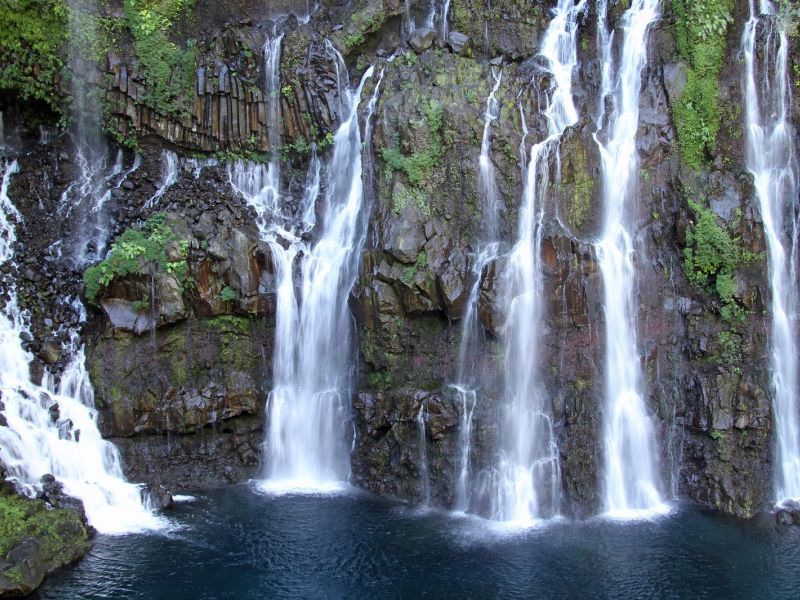 8. Platz 'Aus einem ruhigen Bach entsteht ein herrlicher Wasserfall' von Johannes Knäbl 8. Platz 'Aus einem ruhigen Bach entsteht ein herrlicher Wasserfall' von Johannes Knäbl