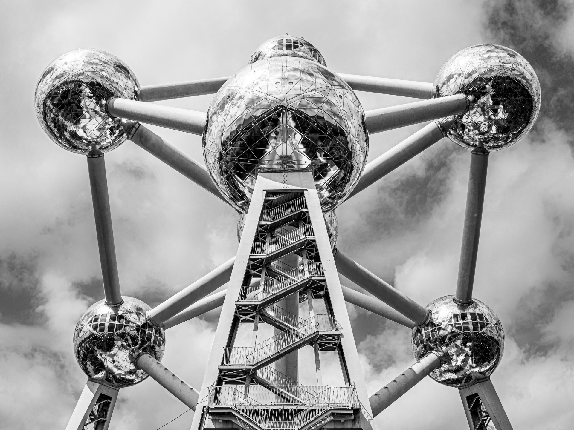 6platz atomium von hermann weiss 20221123 2097948902