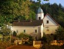 Platz 5: 'Wallfahrtskirche "Heilig Kreuz" im Schambachtal' von Wolfgang Koston