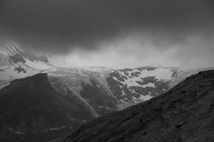 10. Platz "Gewitterstimmung am Großglockner" von Manfred Waldhier 10. Platz "Gewitterstimmung am Großglockner" von Manfred Waldhier