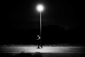 2. Platz "Nachtspaziergang" von Rudi Bock 2. Platz "Nachtspaziergang" von Rudi Bock