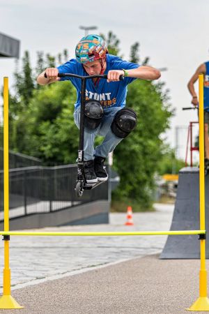 6.Platz "Und hopp..." von Ralf Wandke 6.Platz "Und hopp..." von Ralf Wandke