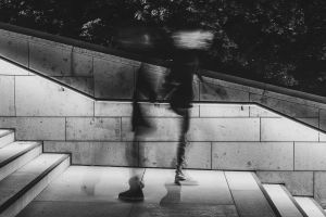 8.Platz 'Tanz auf der Treppe' von Rudi Bock