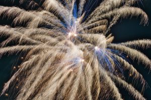 10.Platz 'Feuerwerk' von Helmut Schwalm